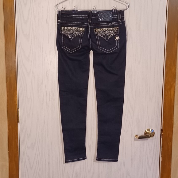 NWOT Miss Me Jeans, Size 27, Black, Bedazzled, 32W x 29L, Skinny, Stretch Denim - Picture 2 of 12